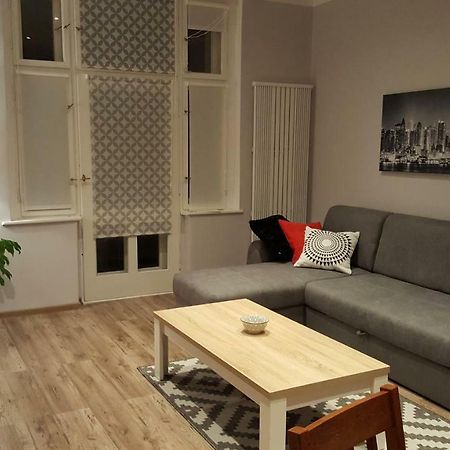 Apartament W Starej Kamienicy Poznan Luaran gambar