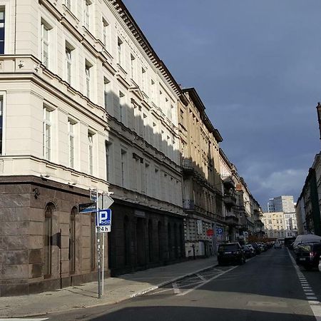 Apartament W Starej Kamienicy Poznan Luaran gambar