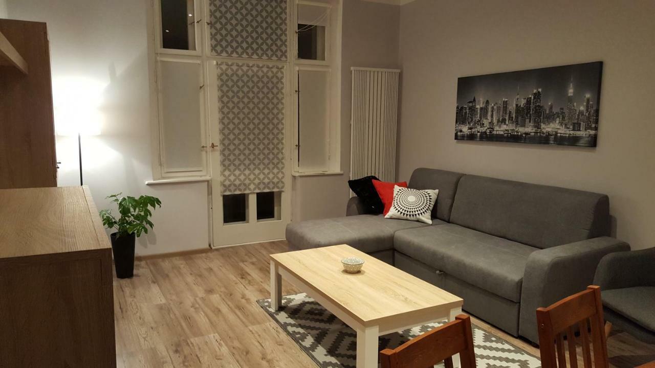 Apartament W Starej Kamienicy Poznan Luaran gambar