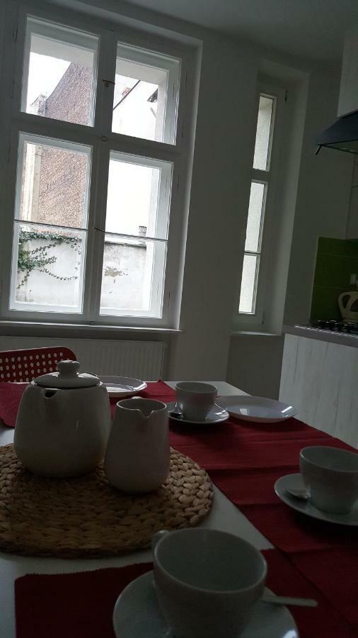 Apartament W Starej Kamienicy Poznan Luaran gambar
