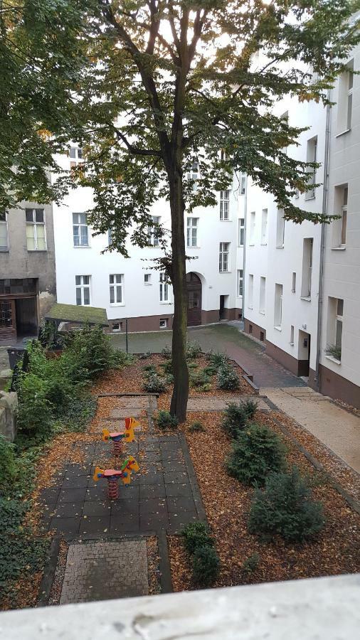 Apartament W Starej Kamienicy Poznan Luaran gambar